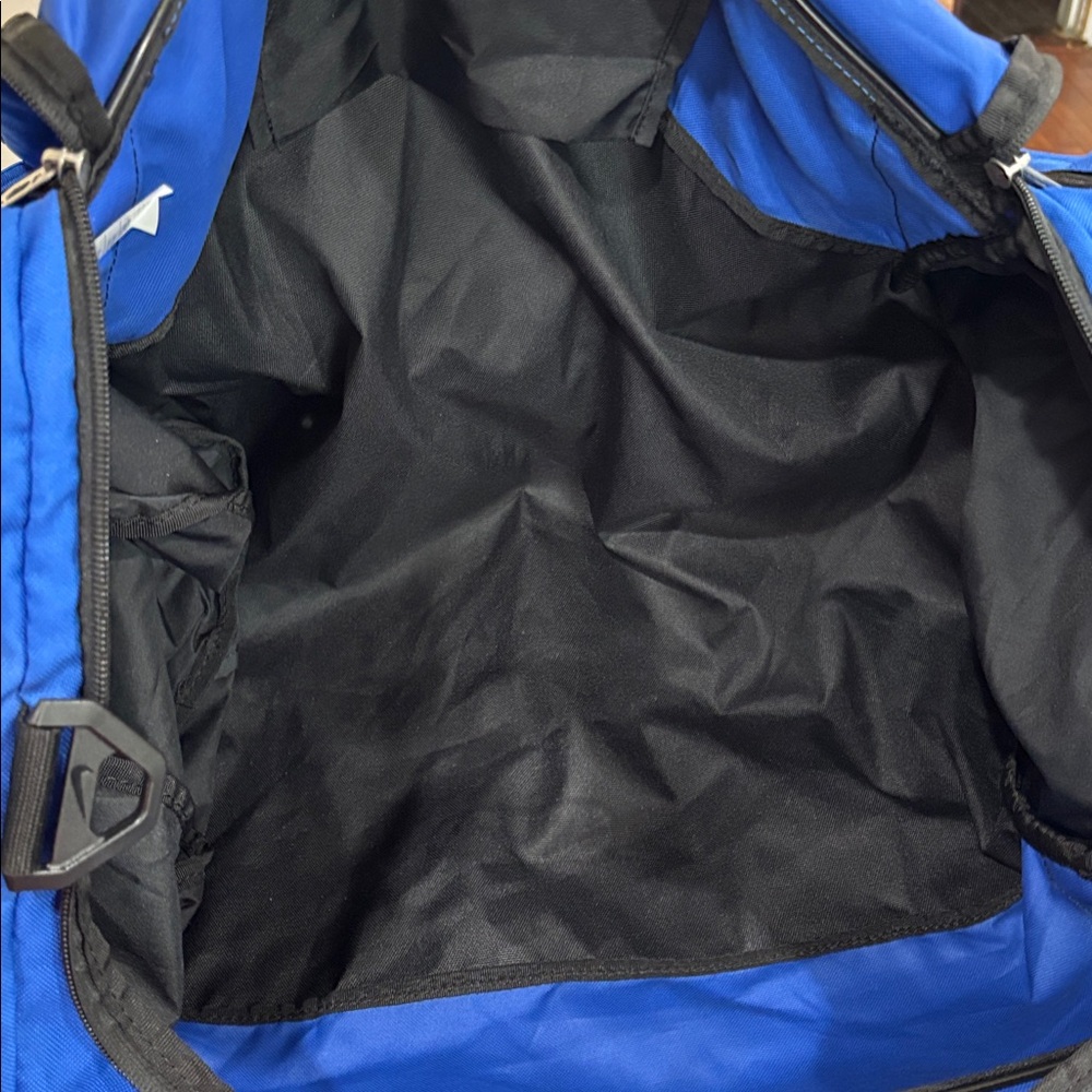 Nike Men's Blue and Black Duffel Bag - Picture 7 of 7